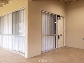 1640 Glenview Road 76i, Seal Beach CA 90740