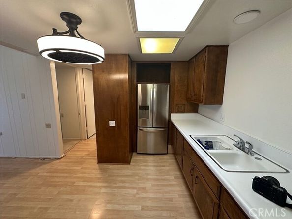 1640 Glenview Road 76i, Seal Beach CA 90740