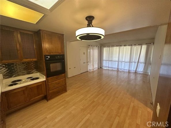 1640 Glenview Road 76i, Seal Beach CA 90740
