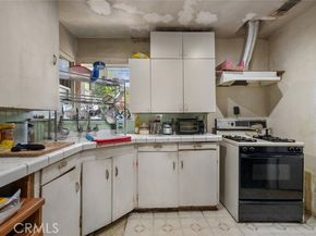 11744 Welby Way, North Hollywood (los Angeles) CA 91606