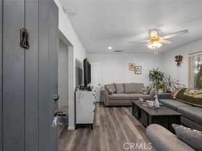 11744 Welby Way, North Hollywood (los Angeles) CA 91606