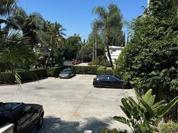 20253 Keswick Street 105, Winnetka (los Angeles) CA 91306