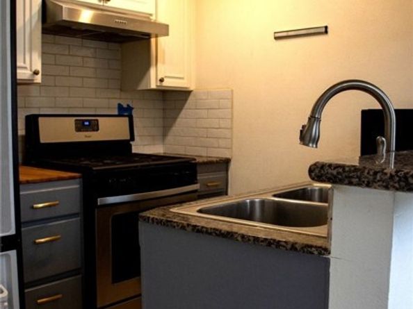 7045 Woodley Avenue 124, Los Angeles CA 91406
