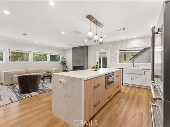 7600 Earldom Avenue, Playa Del Rey (los Angeles) CA 90293