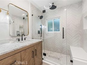 7600 Earldom Avenue, Playa Del Rey (los Angeles) CA 90293