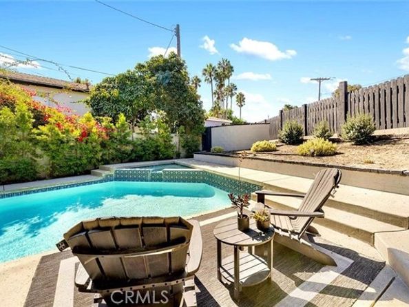 7600 Earldom Avenue, Playa Del Rey (los Angeles) CA 90293