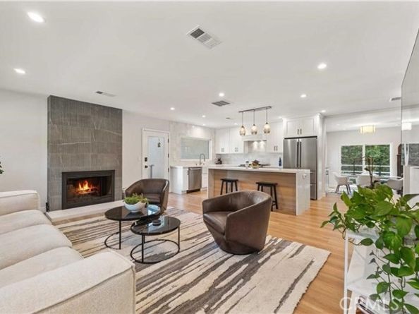 7600 Earldom Avenue, Playa Del Rey (los Angeles) CA 90293