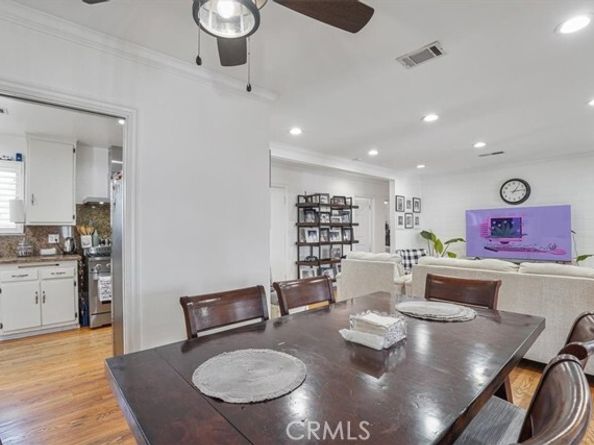 16038 Devonshire Street, Granada Hills (los Angeles) CA 91344