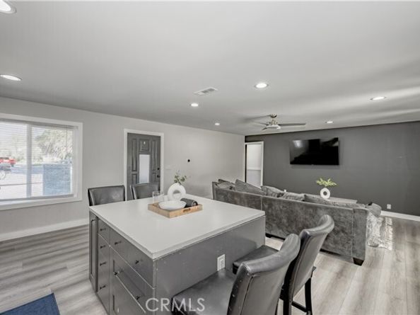 22912 Elkwood Street, West Hills (los Angeles) CA 91304