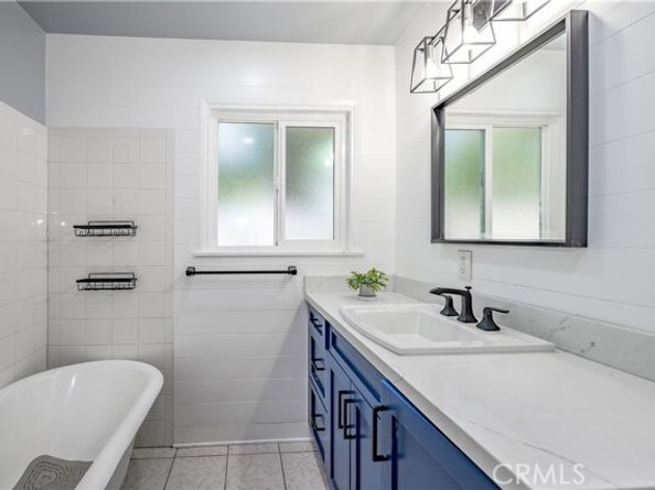 22912 Elkwood Street, West Hills (los Angeles) CA 91304