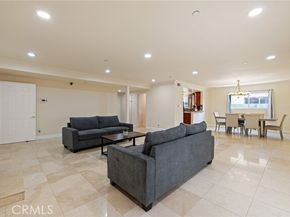 8419 Yolanda Avenue, Northridge (los Angeles) CA 91324