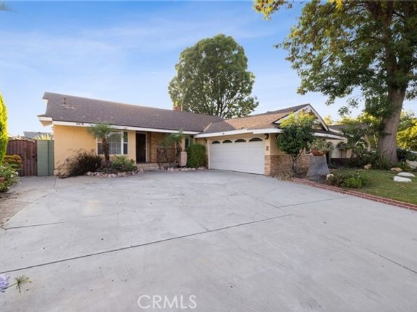 8419 Yolanda Avenue, Northridge (los Angeles) CA 91324