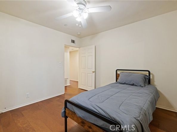 8419 Yolanda Avenue, Northridge (los Angeles) CA 91324