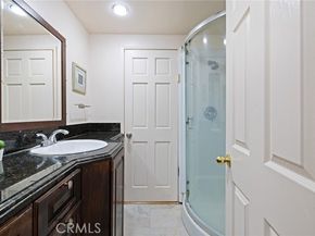 8419 Yolanda Avenue, Northridge (los Angeles) CA 91324