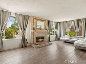 6927 Lindley Avenue, Reseda (los Angeles) CA 91335