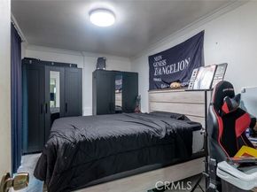 22113 Cantlay Street, Canoga Park (los Angeles) CA 91303