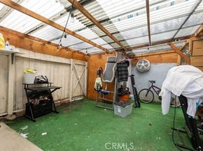 22113 Cantlay Street, Canoga Park (los Angeles) CA 91303