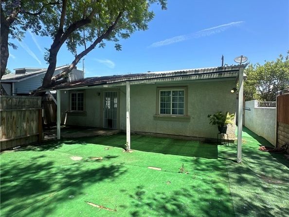 22113 Cantlay Street, Canoga Park (los Angeles) CA 91303