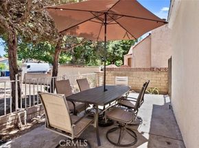 7135 Geyser Avenue, Reseda (los Angeles) CA 91335