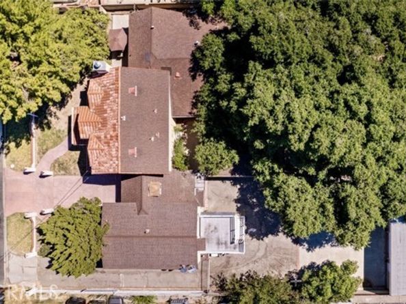 7135 Geyser Avenue, Reseda (los Angeles) CA 91335