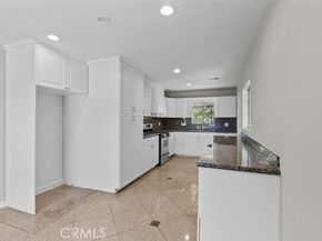 7135 Geyser Avenue, Reseda (los Angeles) CA 91335