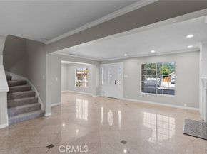 7135 Geyser Avenue, Reseda (los Angeles) CA 91335