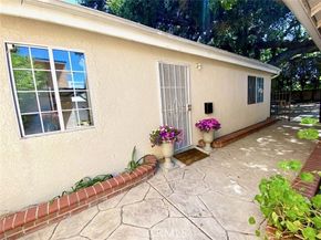 7135 Geyser Avenue, Reseda (los Angeles) CA 91335