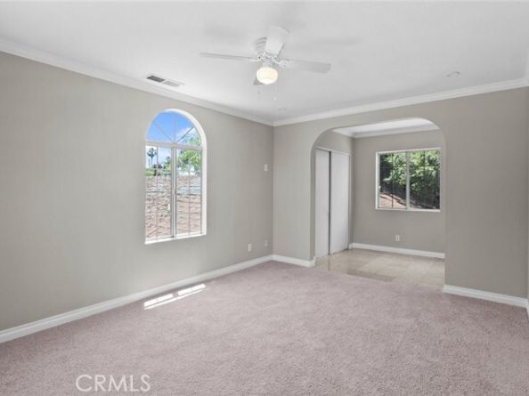 7135 Geyser Avenue, Reseda (los Angeles) CA 91335