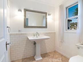 3702 Arbolada Road, Los Angeles CA 90027