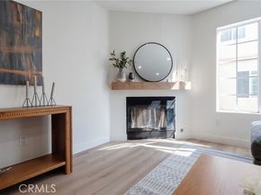 1044 W 252nd 4, Harbor City (los Angeles) CA 90710