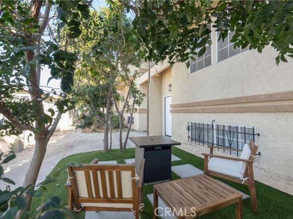 1044 W 252nd 4, Harbor City (los Angeles) CA 90710