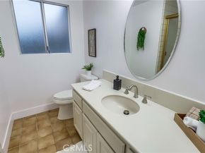 1522 W 1st Street, San Pedro (los Angeles) CA 90732