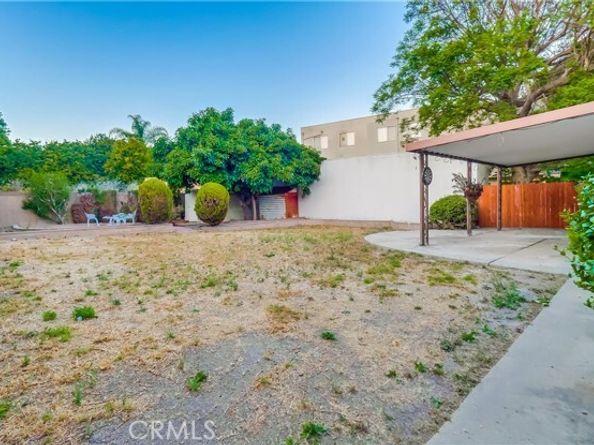 1522 W 1st Street, San Pedro (los Angeles) CA 90732