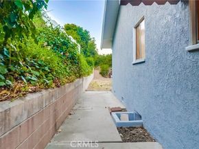 1522 W 1st Street, San Pedro (los Angeles) CA 90732