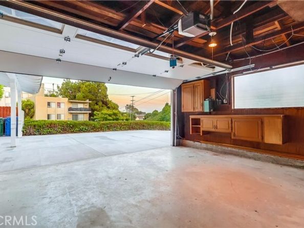 1522 W 1st Street, San Pedro (los Angeles) CA 90732