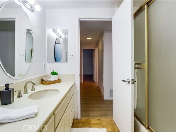 1522 W 1st Street, San Pedro (los Angeles) CA 90732