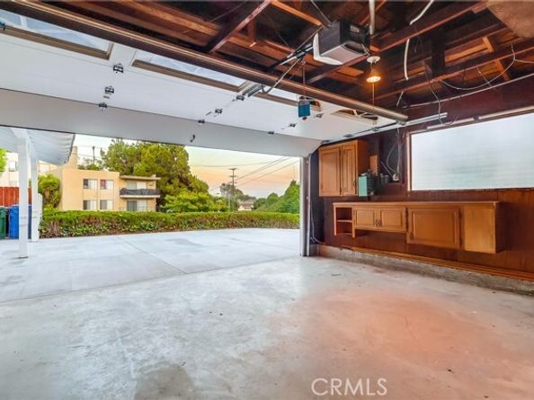 1522 W 1st Street, San Pedro (los Angeles) CA 90732