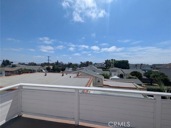 891 W Elberon Avenue, San Pedro (los Angeles) CA 90731