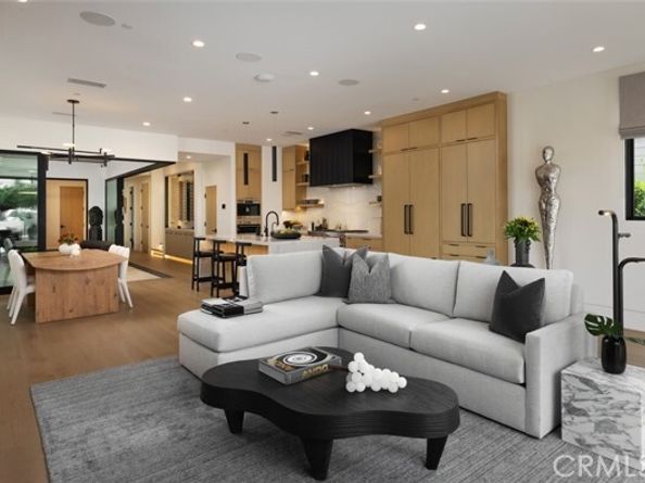 412 Heliotrope Avenue, Corona Del Mar (newport Beach) CA 92625