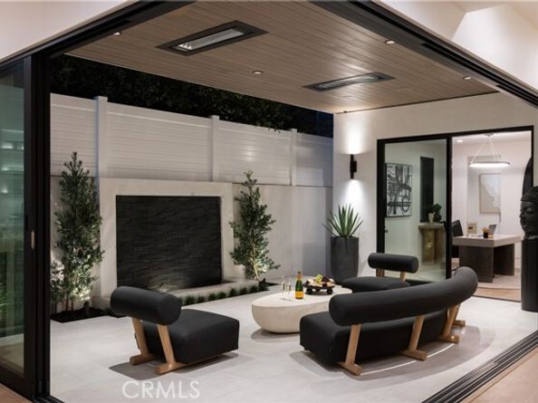 412 Heliotrope Avenue, Corona Del Mar (newport Beach) CA 92625