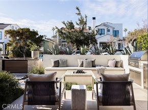 412 Heliotrope Avenue, Corona Del Mar (newport Beach) CA 92625