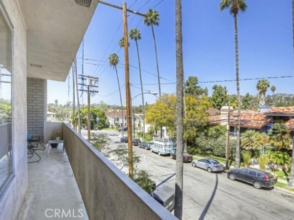 4614 Finley, Los Angeles CA 90027