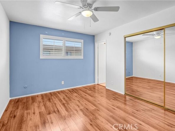 18403 Collins Street B, Tarzana (los Angeles) CA 91356