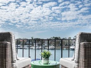 1241 Bayside Drive 209, Corona Del Mar (newport Beach) CA 92625
