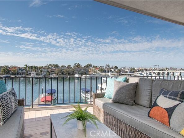 1241 Bayside Drive 209, Corona Del Mar (newport Beach) CA 92625