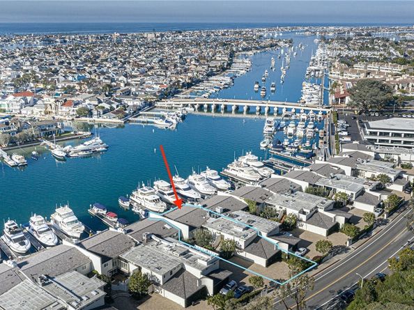 1241 Bayside Drive 209, Corona Del Mar (newport Beach) CA 92625