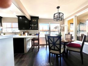 10443 Magnolia Boulevard, North Hollywood (los Angeles) CA 91601