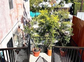 10443 Magnolia Boulevard, North Hollywood (los Angeles) CA 91601