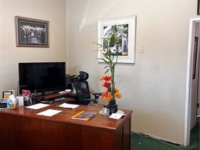 10443 Magnolia Boulevard, North Hollywood (los Angeles) CA 91601