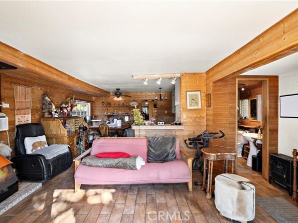 268 Walnut Street, Costa Mesa CA 92627